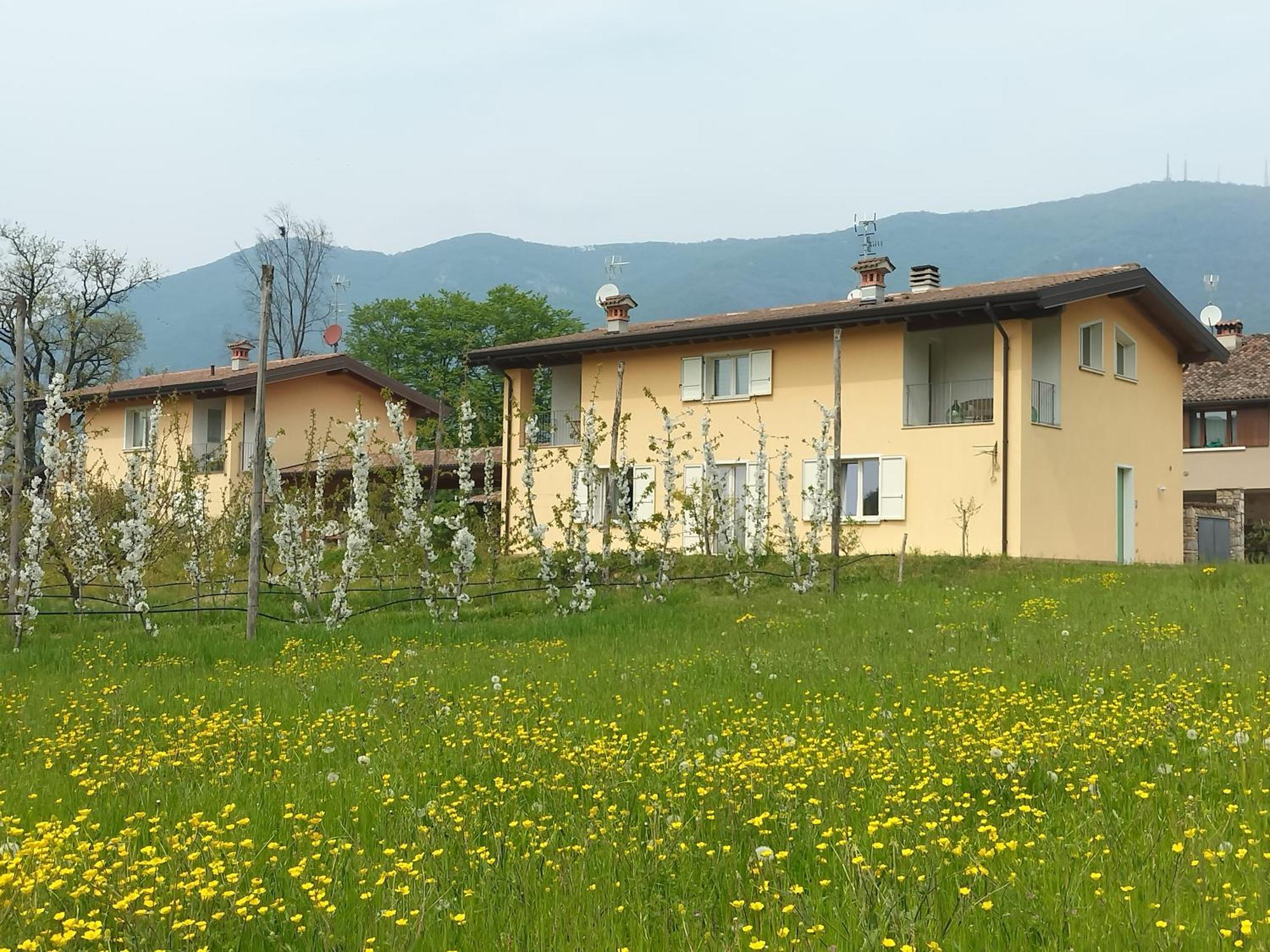 شقة Cascina Legnago Bilocale A 6 Chilometri Da Salo' Villanuova sul clisi المظهر الخارجي الصورة